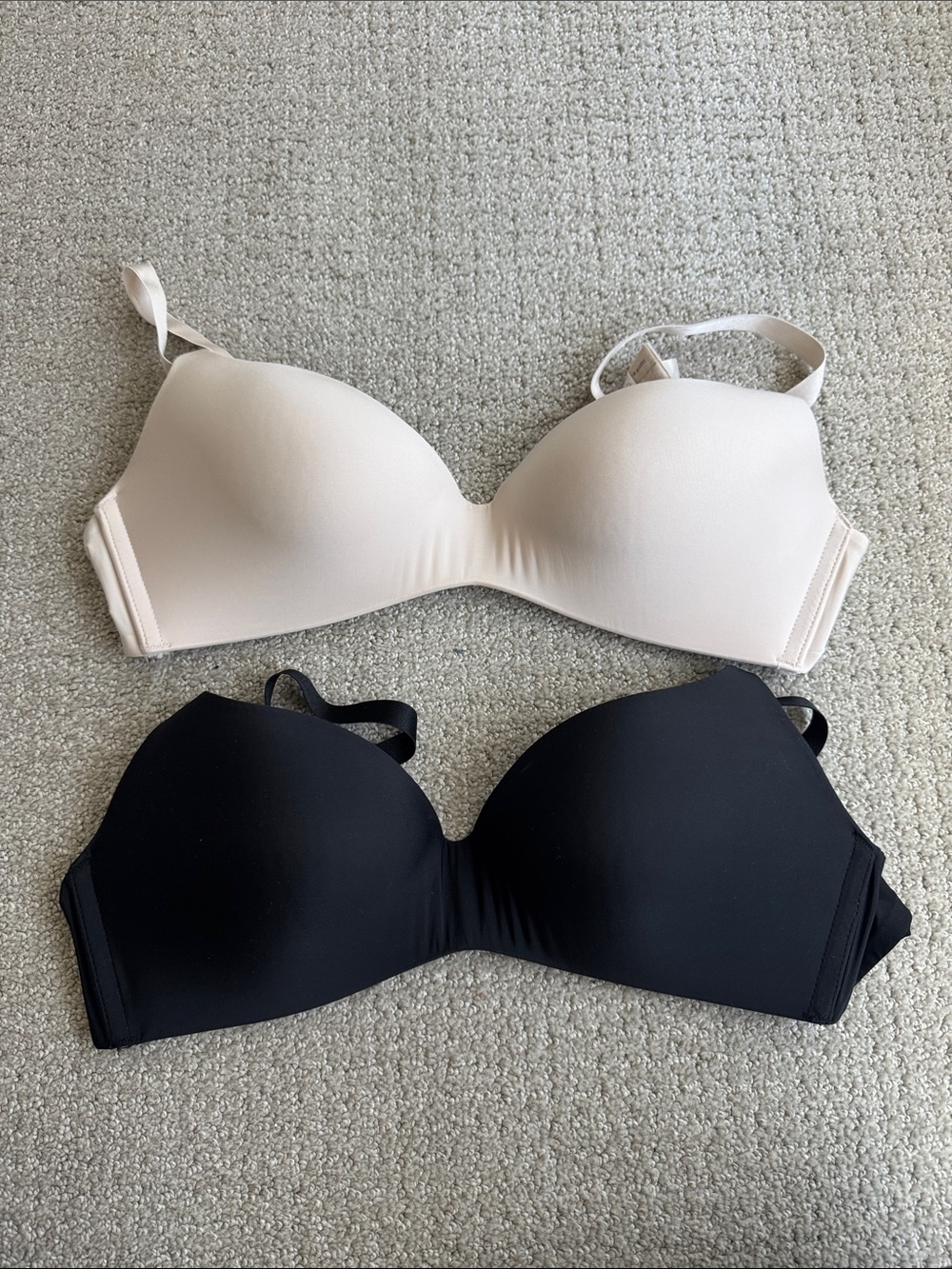 Intimissimi Everyday Smooth T-Shirt Bra Duo - Black and Cream C34